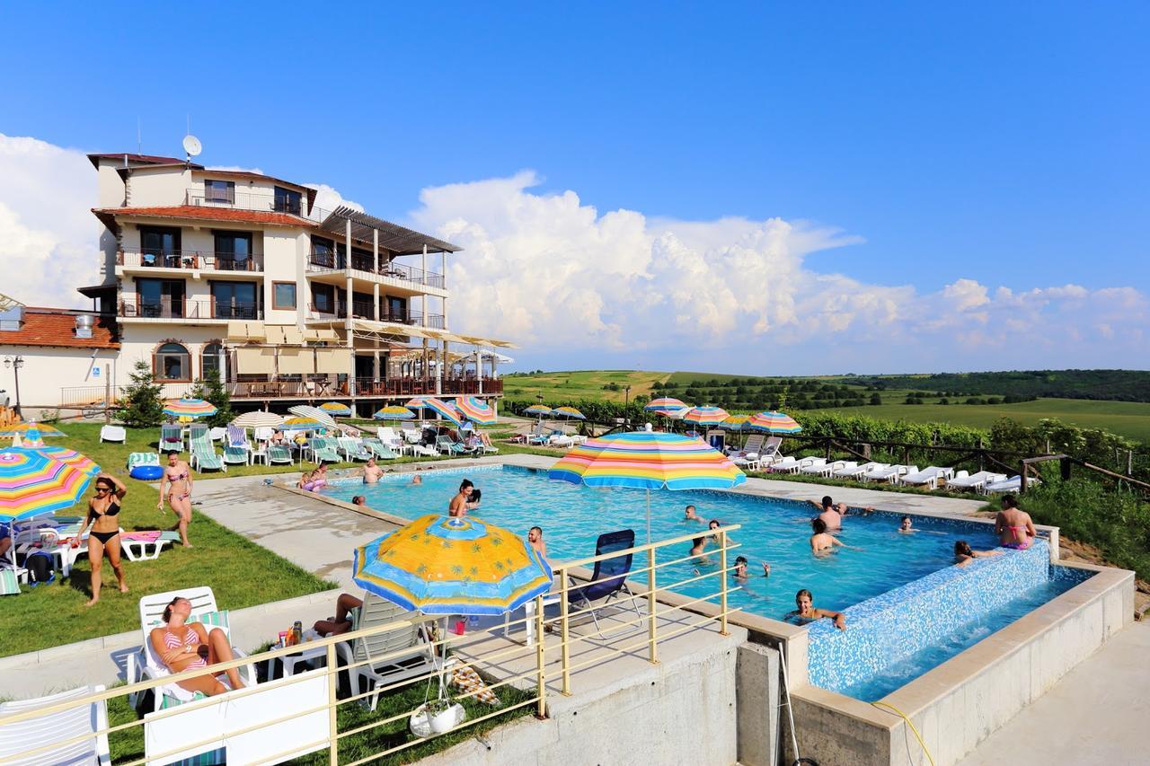 Seven Generations Winery Hotel Mechka Exterior foto