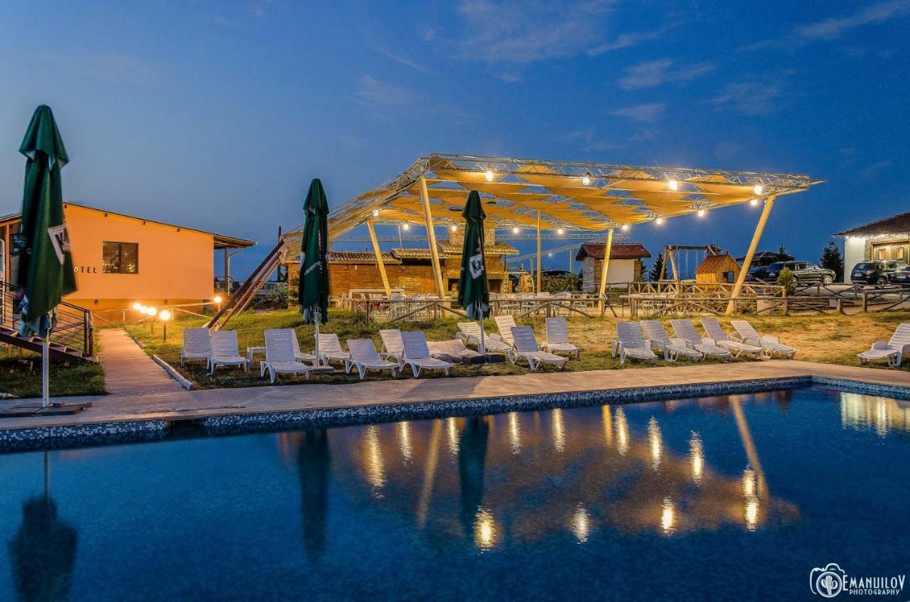 Seven Generations Winery Hotel Mechka Exterior foto